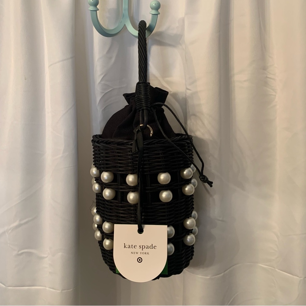 ❤️Price Drop❤️Kate Spade Elegant Black Satchel Bag with Pearls & Gold Accents - Picture 3 of 8